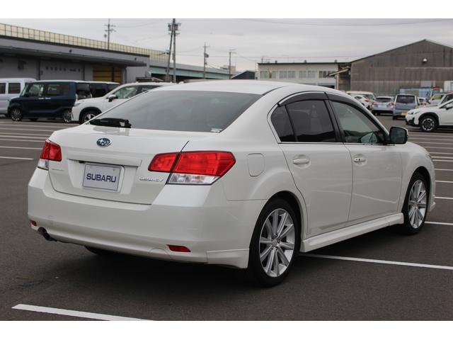 レガシィb4 静岡県 写真を全て見る 中古車ならスグダス Subaru 公式